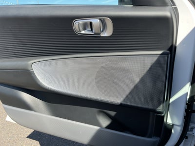 2025 Hyundai IONIQ 6 SE Standard Range