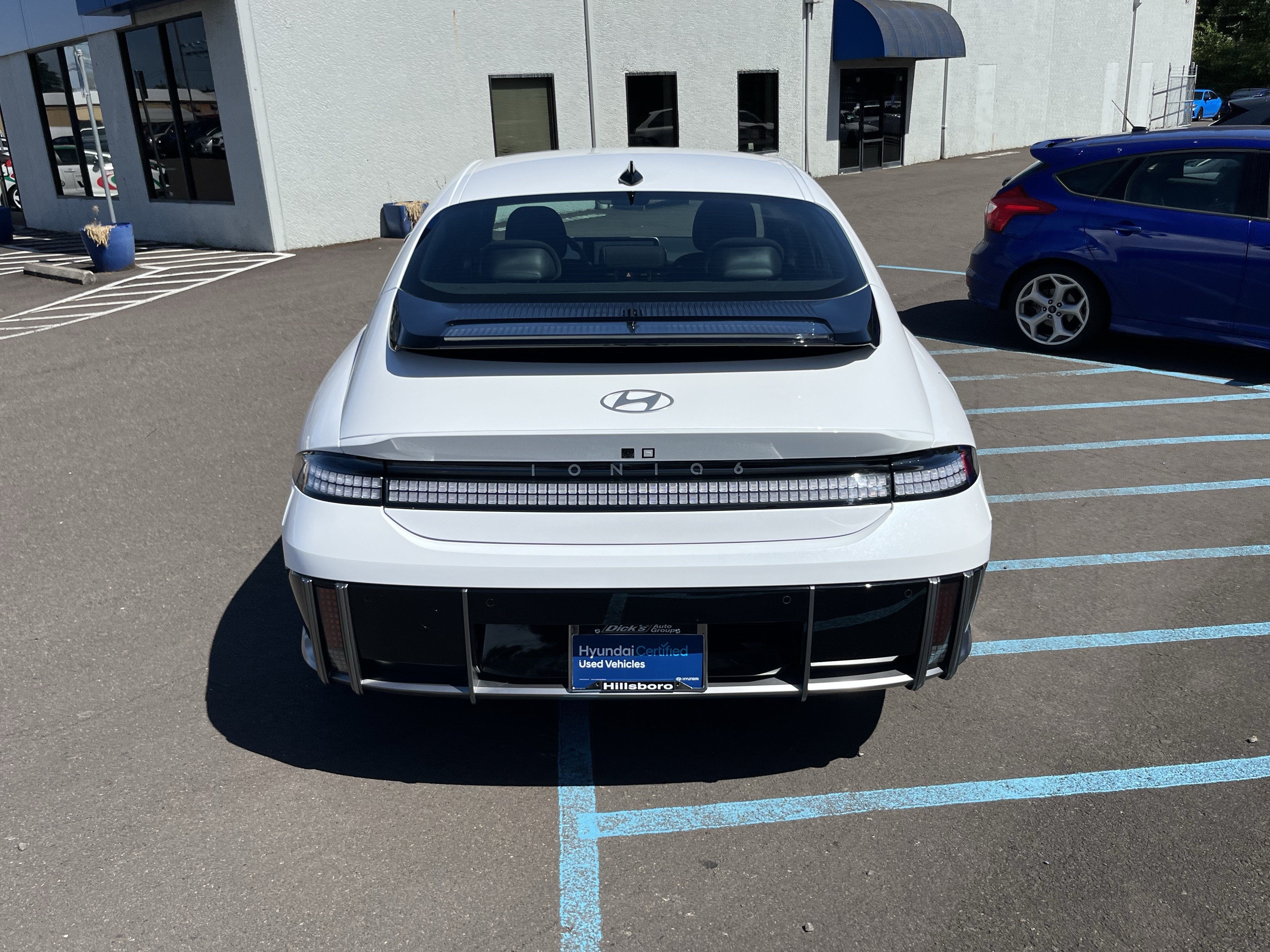 2025 Hyundai IONIQ 6 SE Standard Range