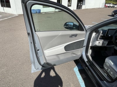 2025 Hyundai IONIQ 6 SEL