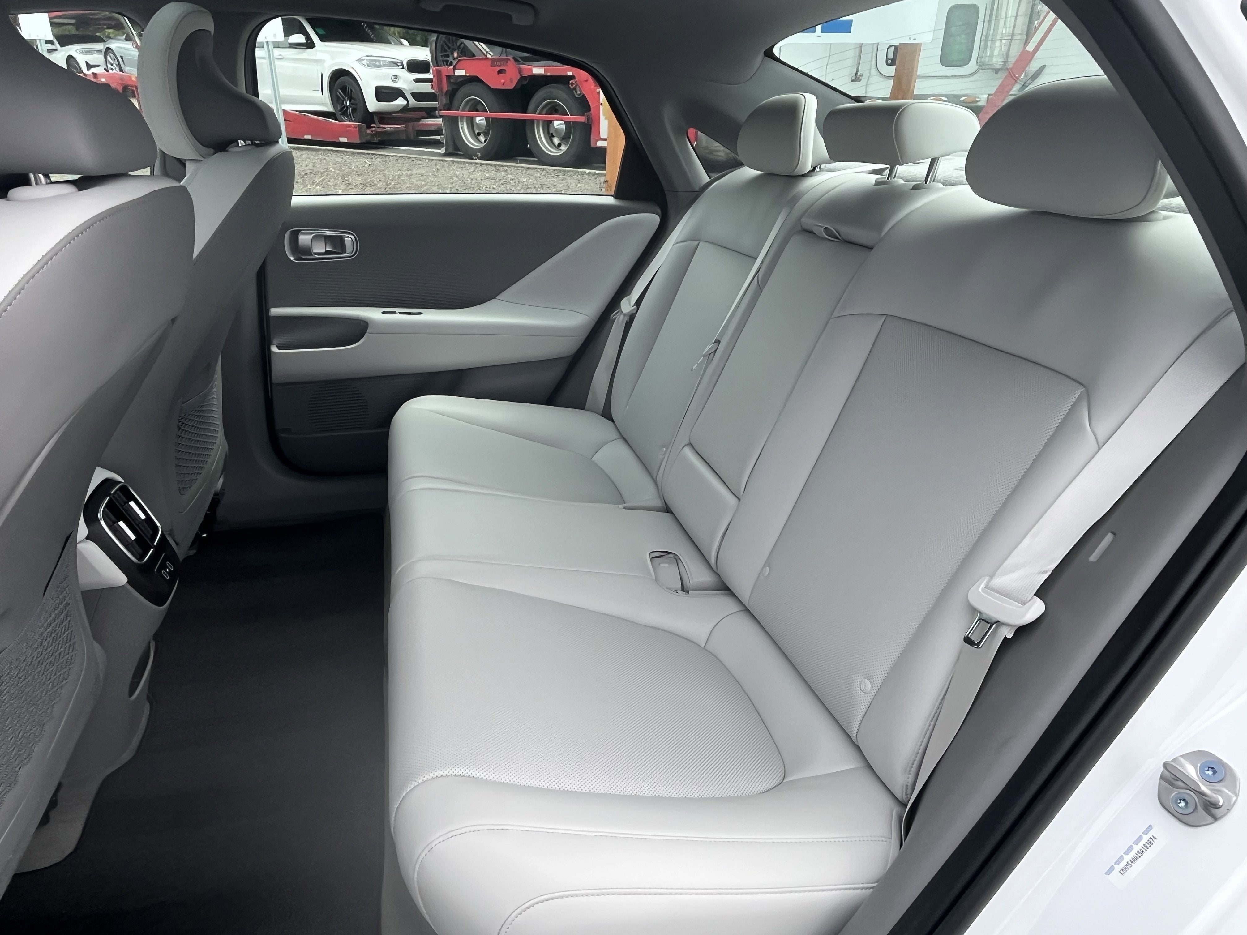 2025 Hyundai IONIQ 6 Limited