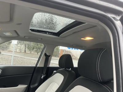 2022 Hyundai Venue SEL