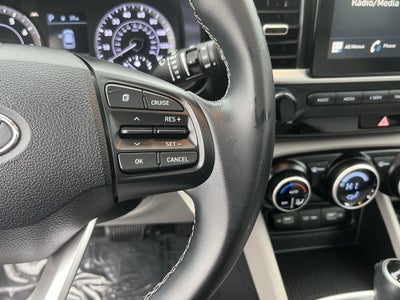 2022 Hyundai Venue SEL