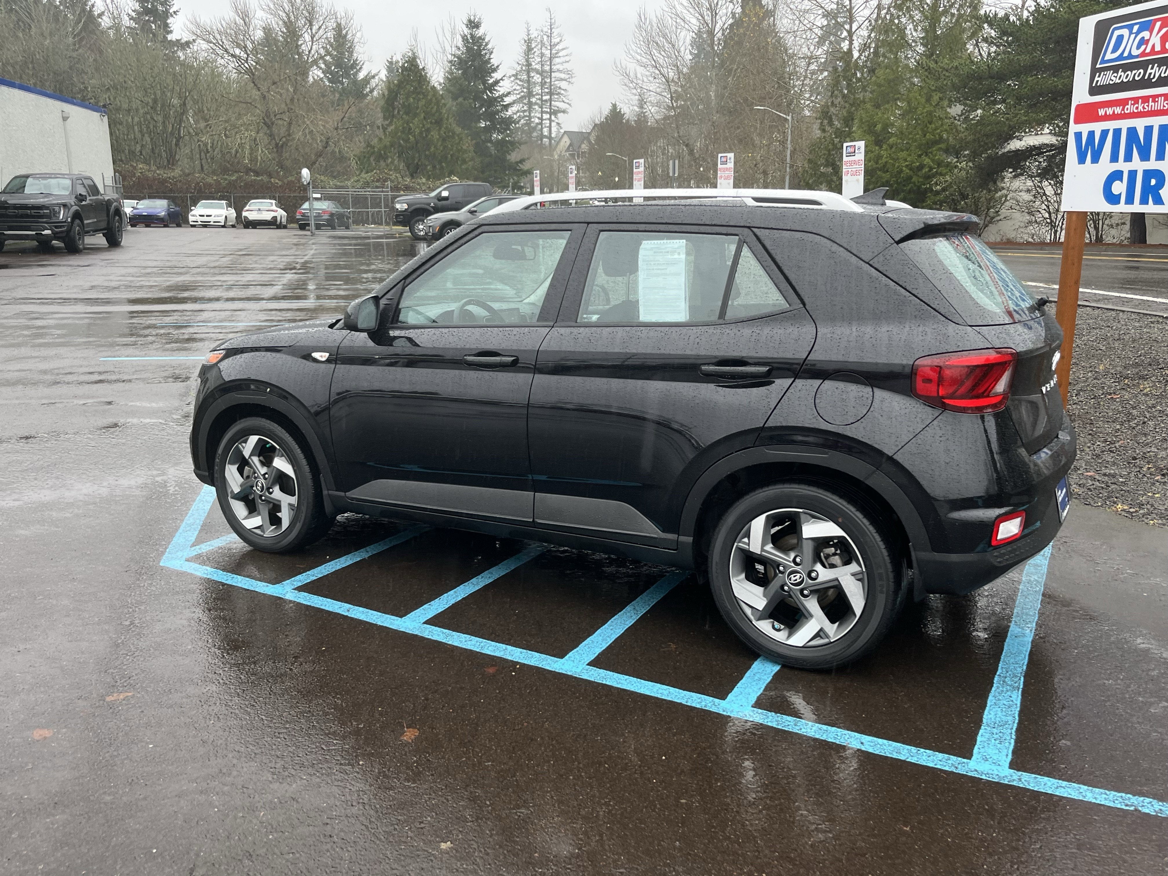 2022 Hyundai Venue SEL