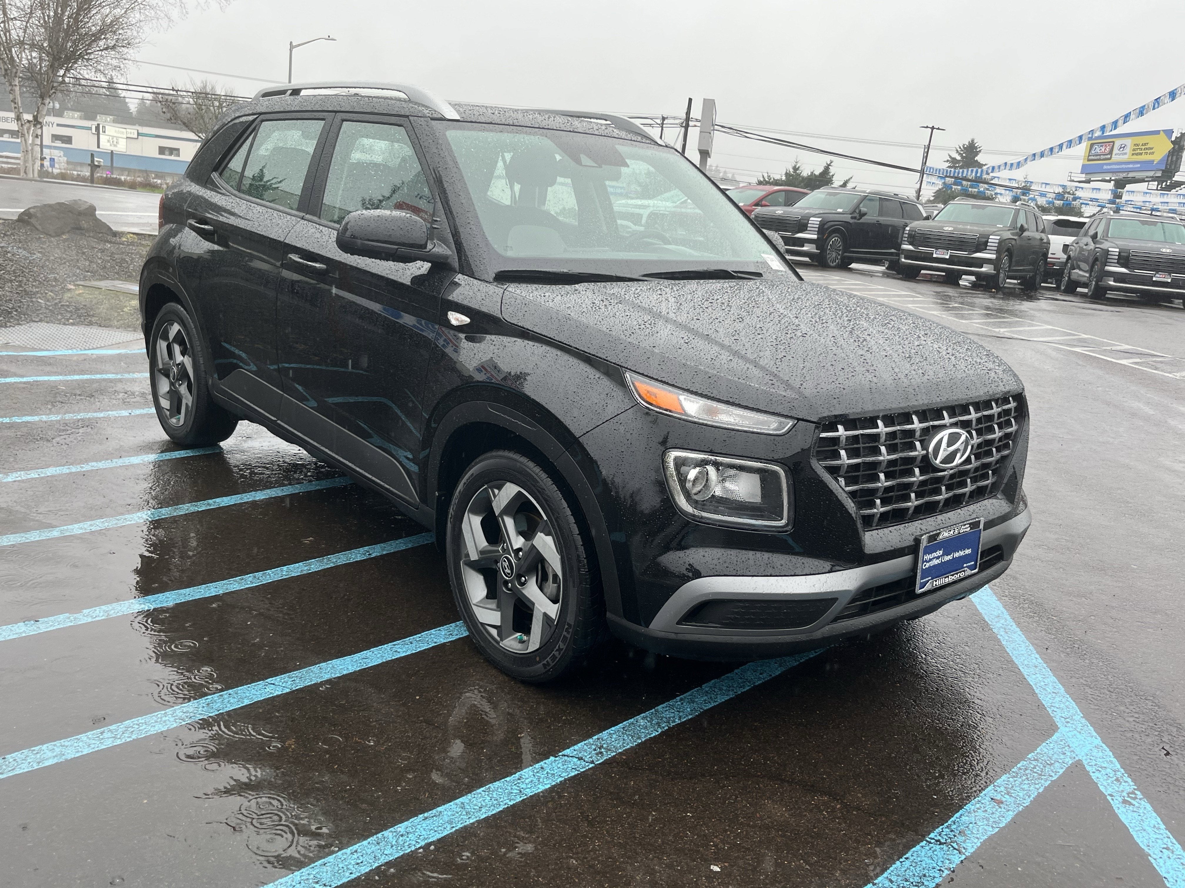 2022 Hyundai Venue SEL