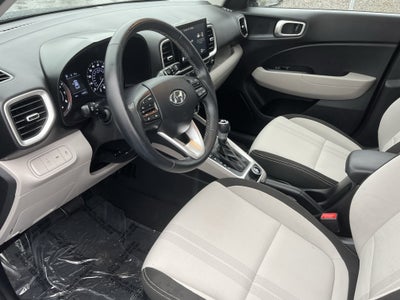 2022 Hyundai Venue SEL