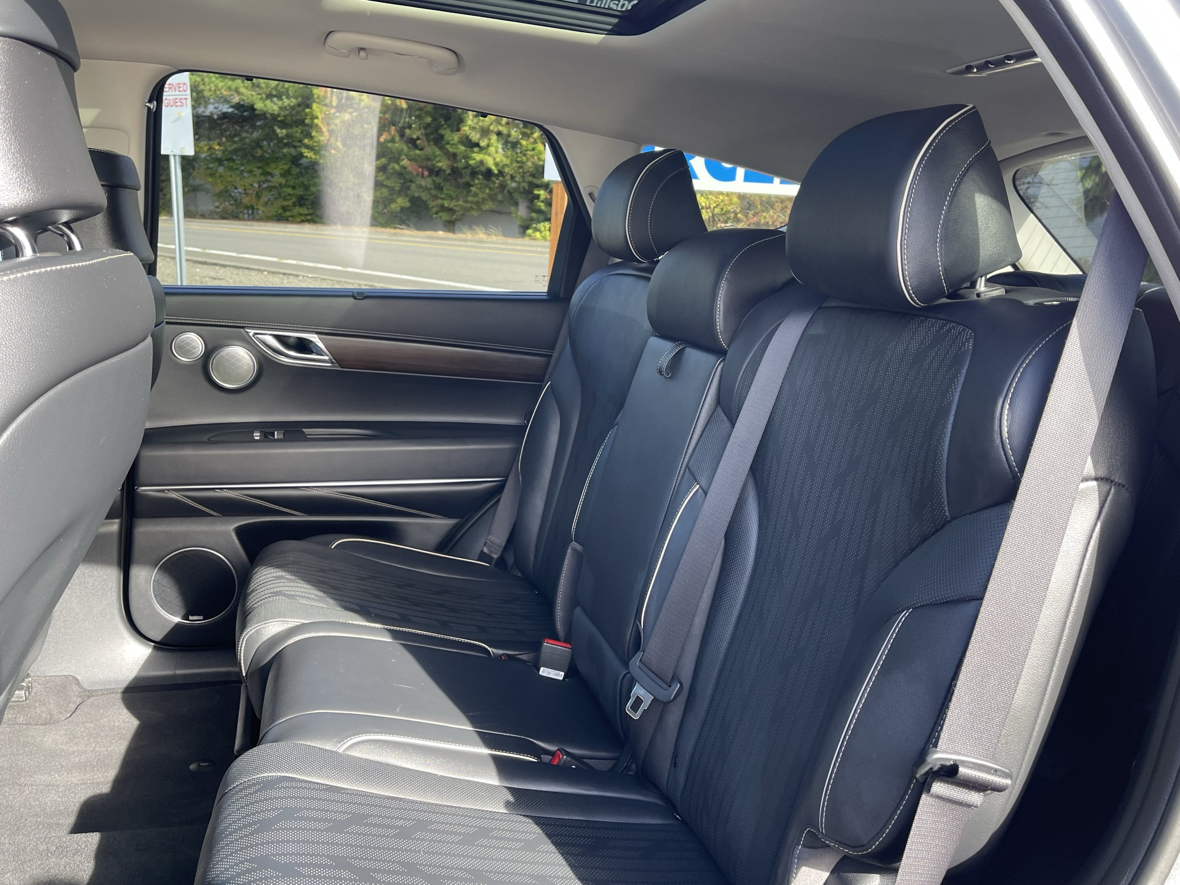 2023 Genesis GV80 Advanced +