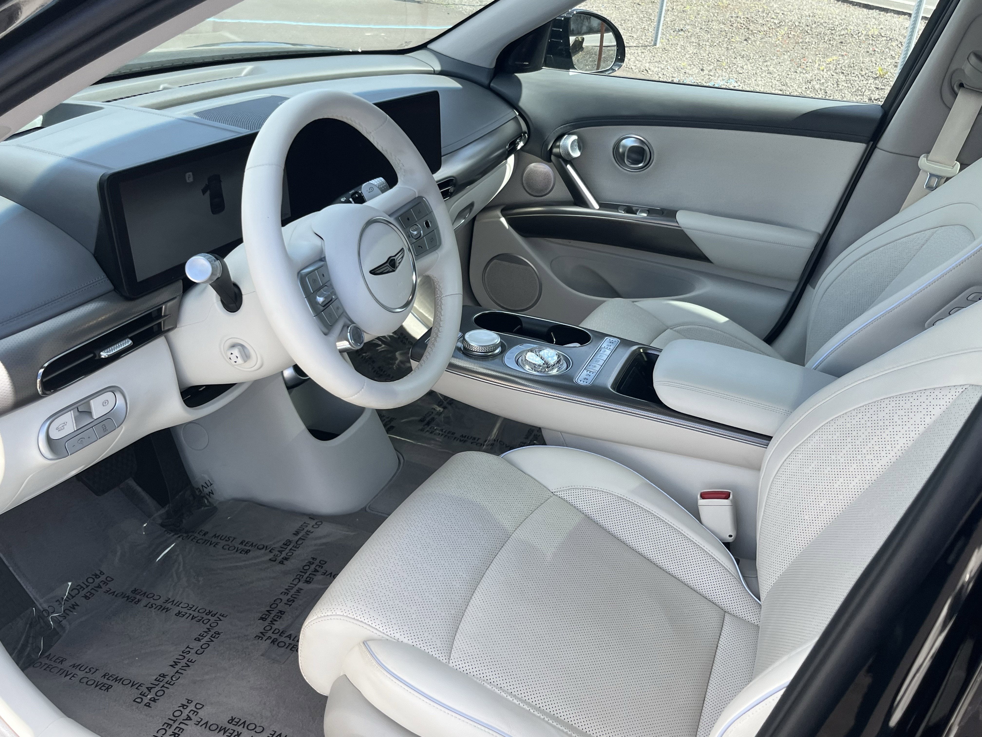 2023 Genesis GV60 Advanced