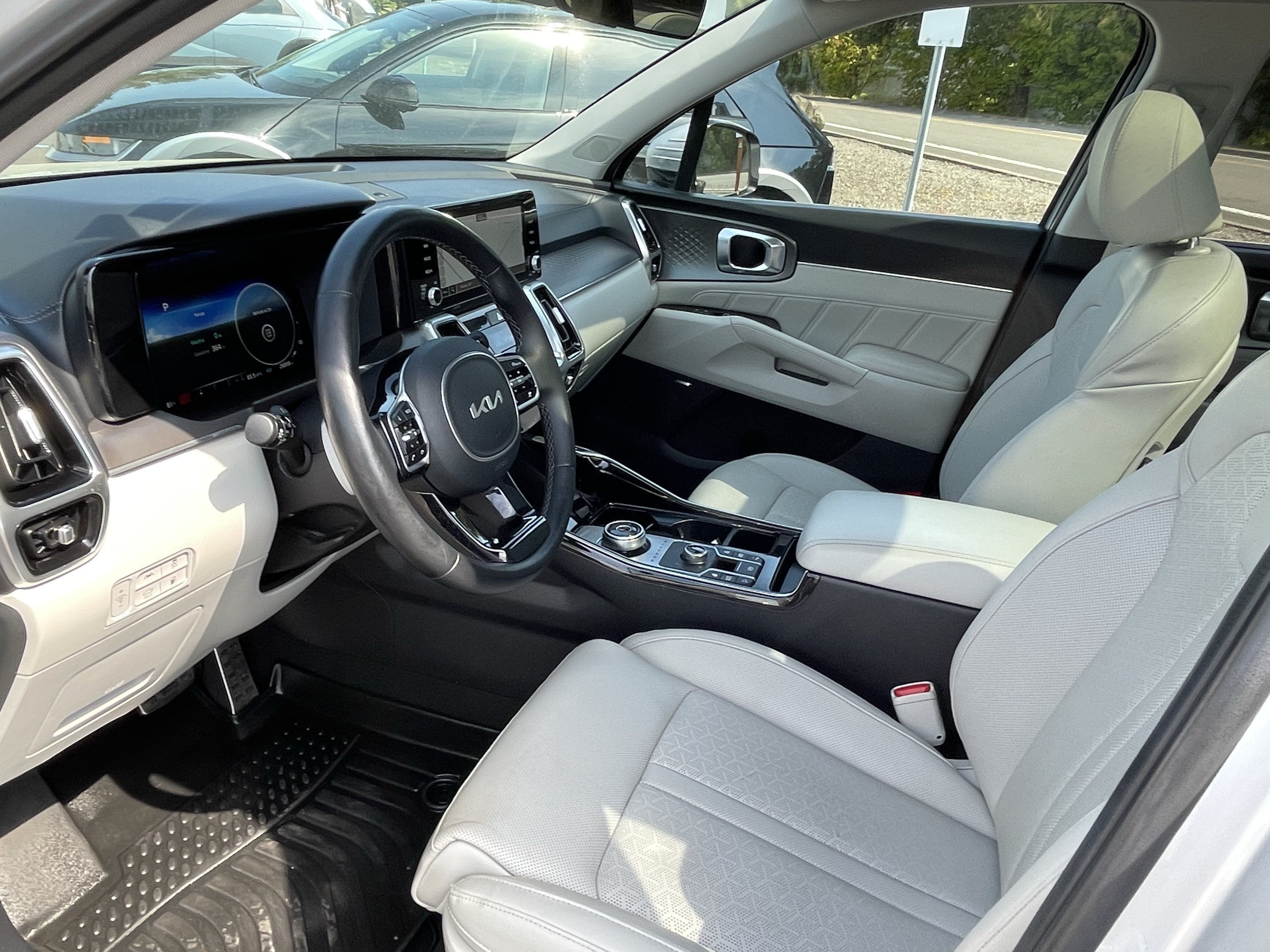 2023 Kia Sorento Plug-In Hybrid SX Prestige
