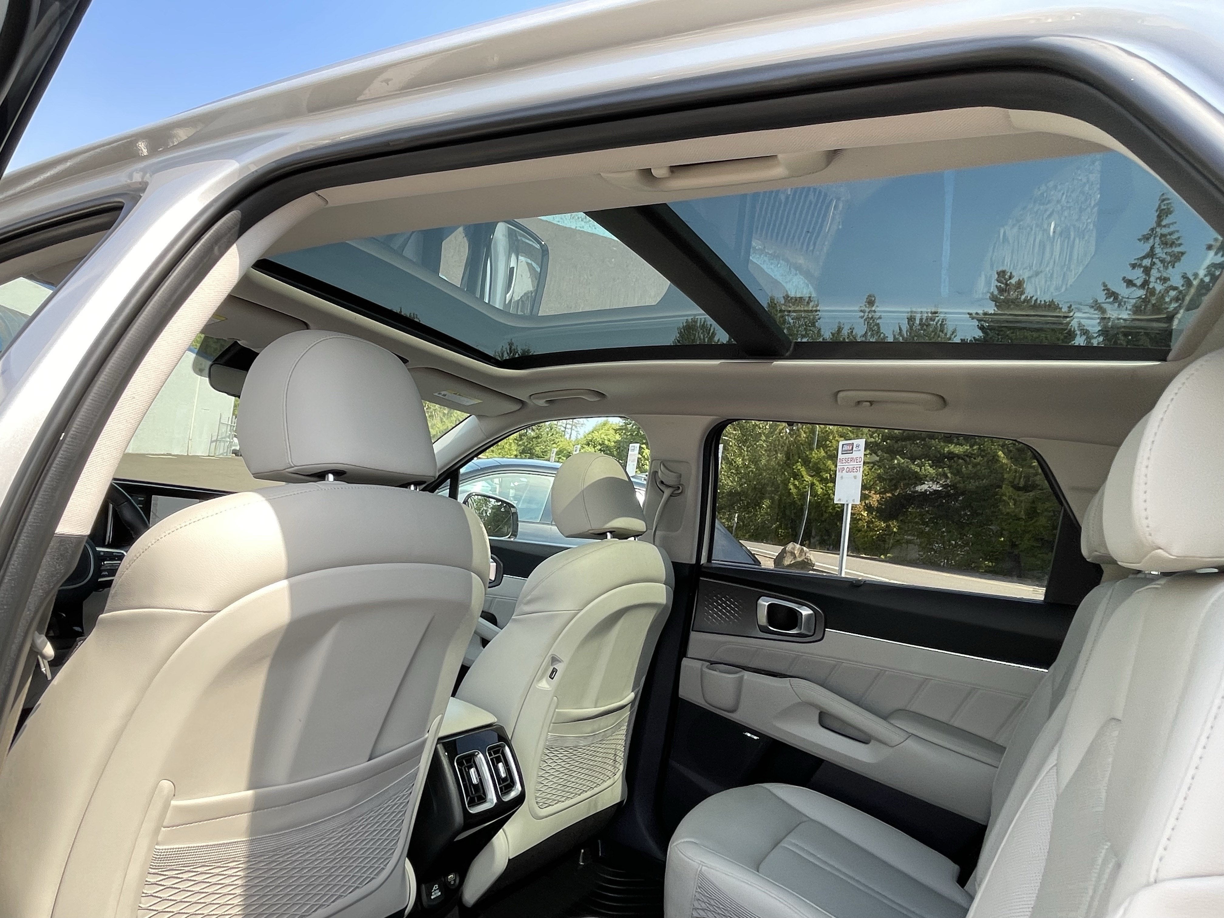 2023 Kia Sorento Plug-In Hybrid SX Prestige