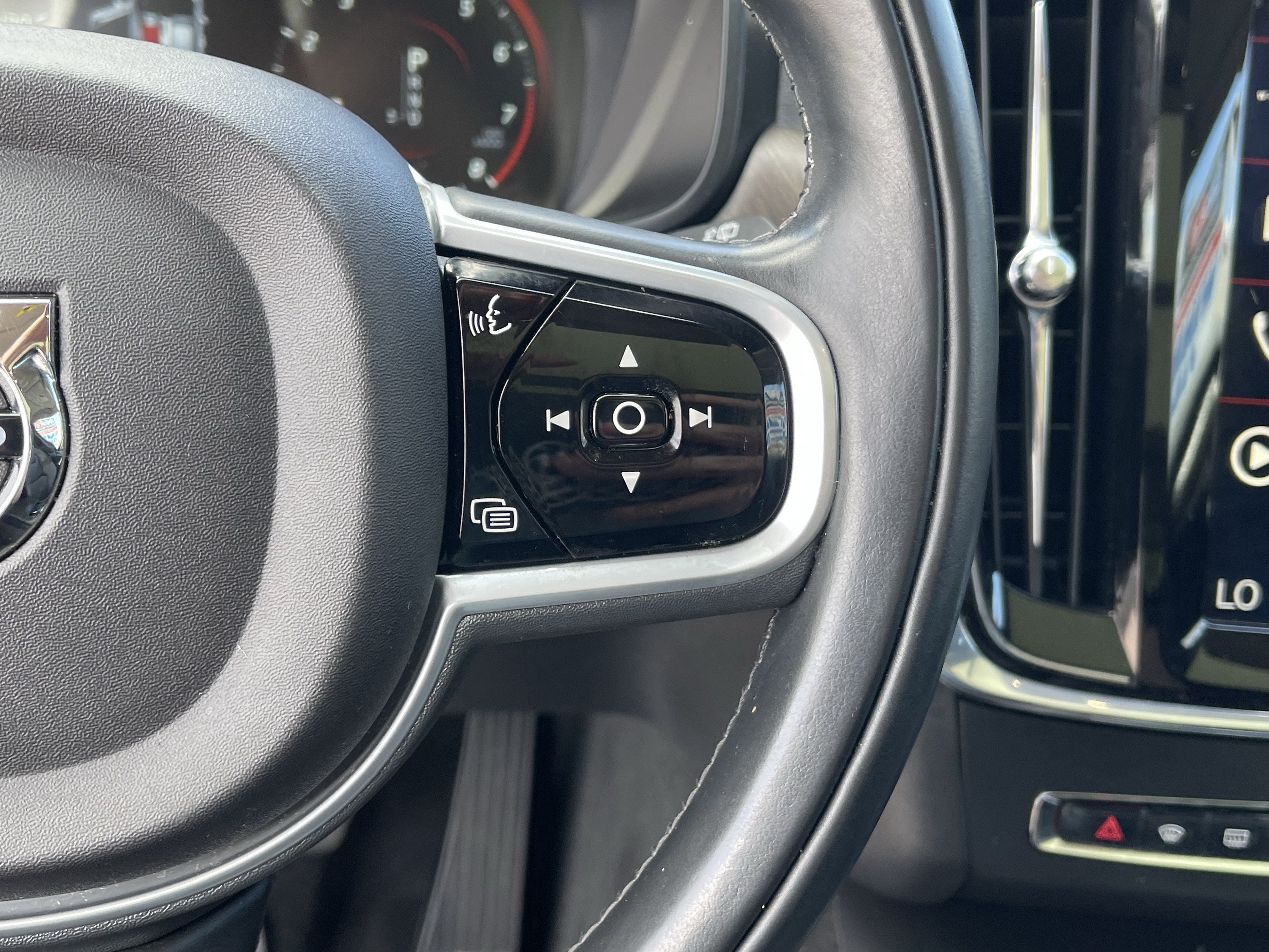 2018 Volvo V90 Cross Country T5 AWD