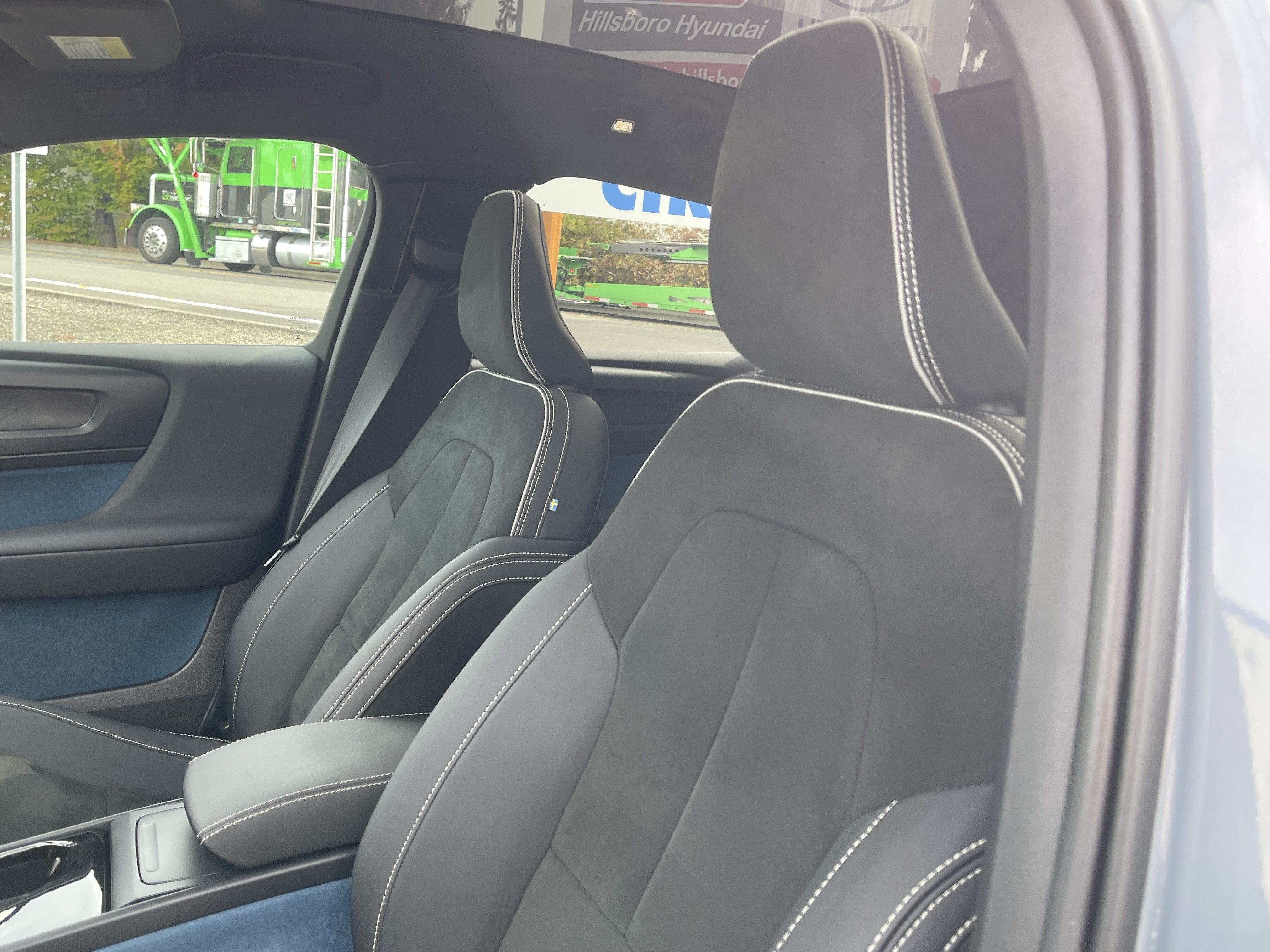 2022 Volvo C40 Recharge Pure Electric Ultimate