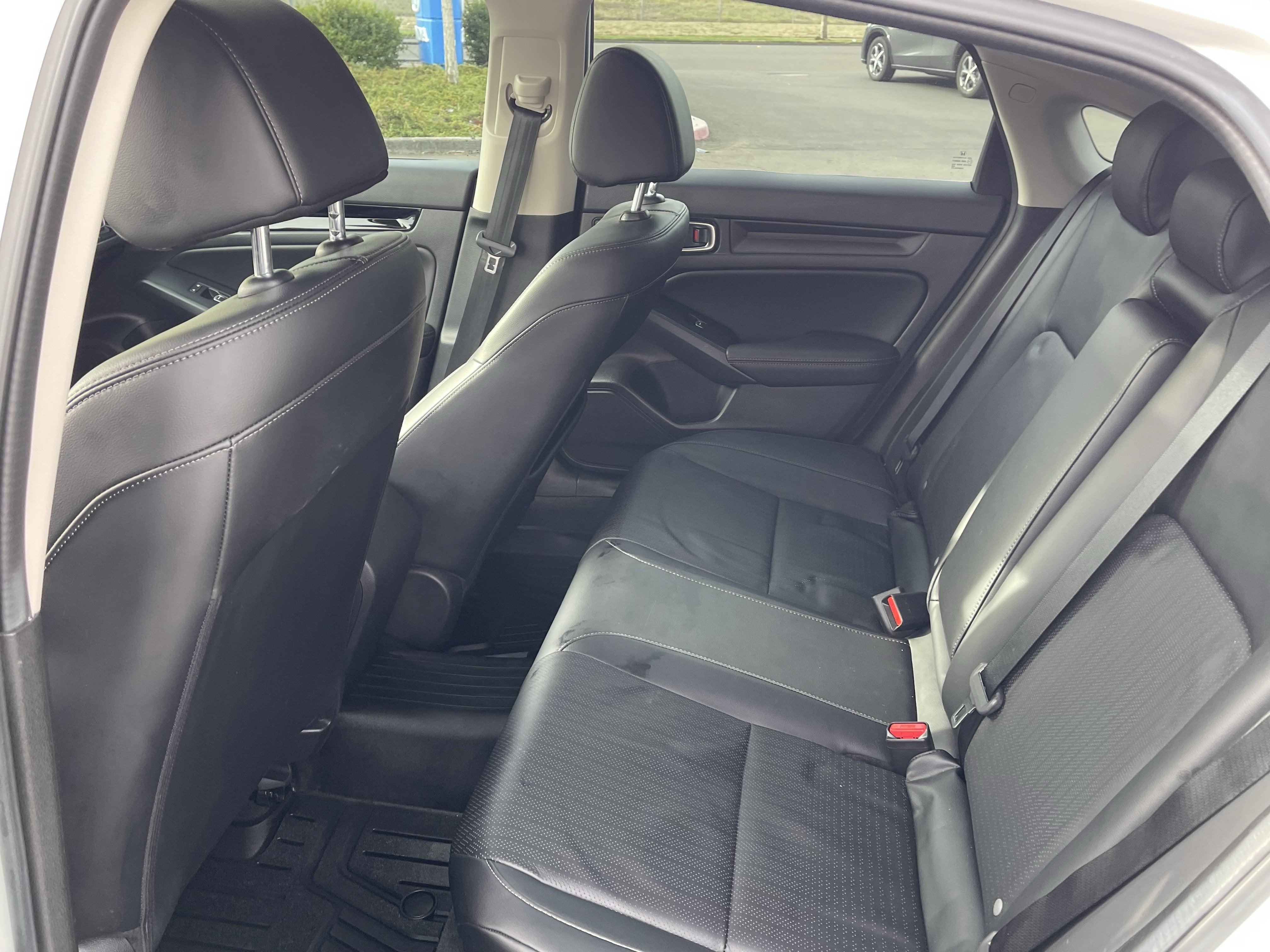 2022 Honda Civic Hatchback EX-L