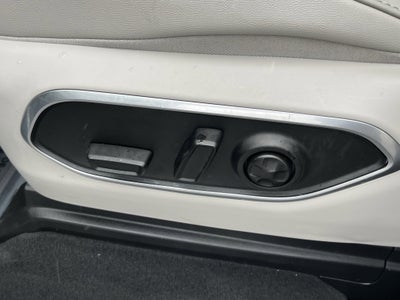 2025 Jeep Wagoneer Base