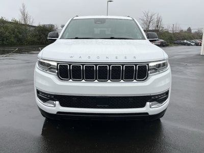 2025 Jeep Wagoneer Base