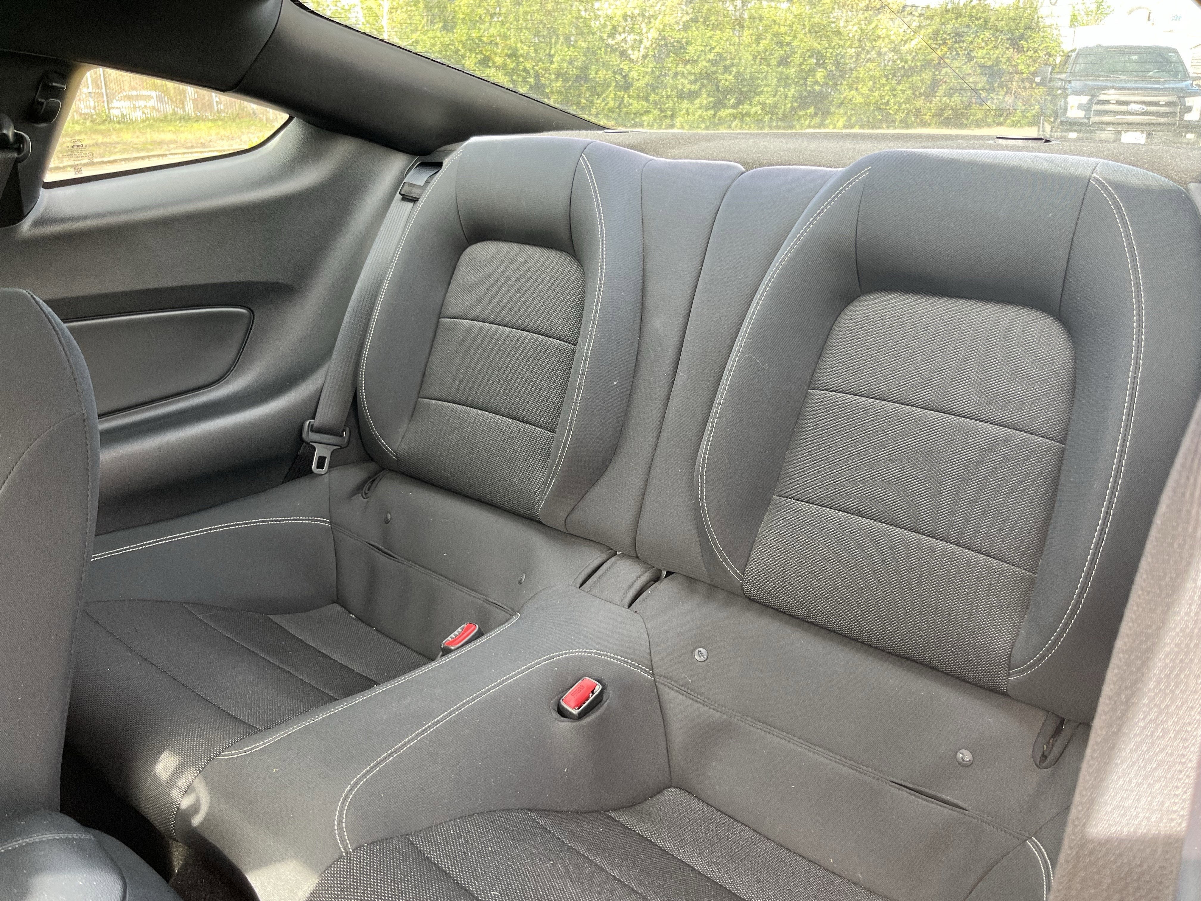 2015 Ford Mustang V6