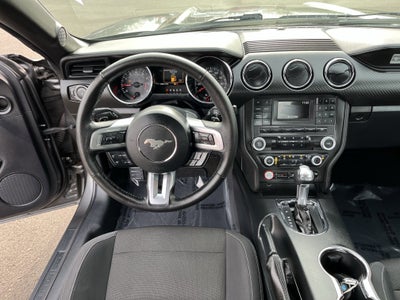 2015 Ford Mustang V6