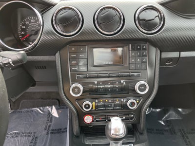 2015 Ford Mustang V6