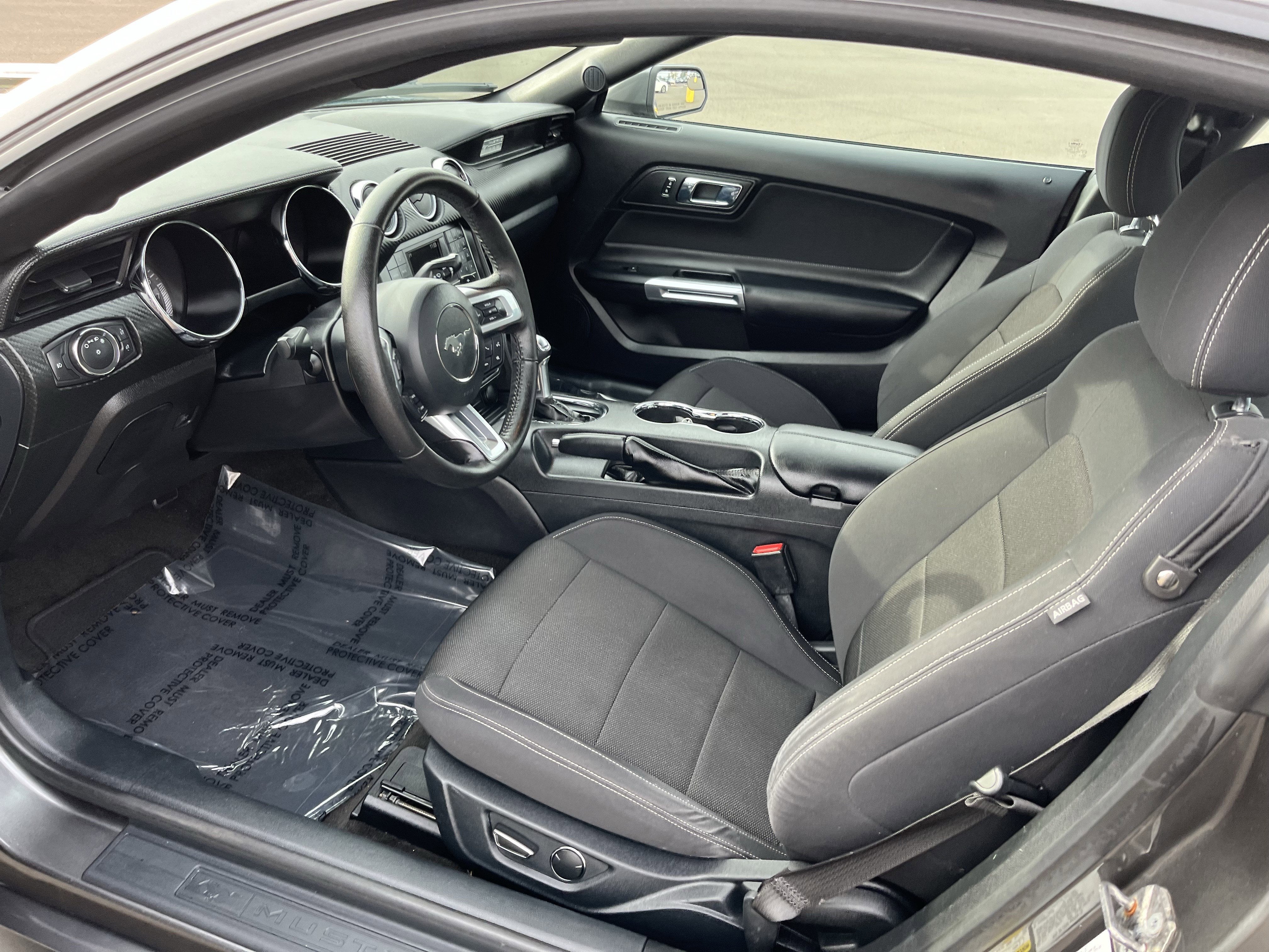 2015 Ford Mustang V6