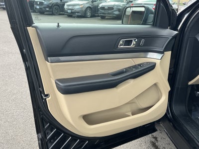 2017 Ford Explorer Base