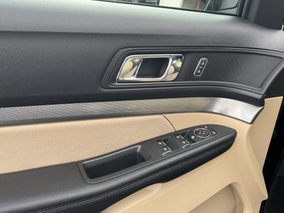 2017 Ford Explorer Base