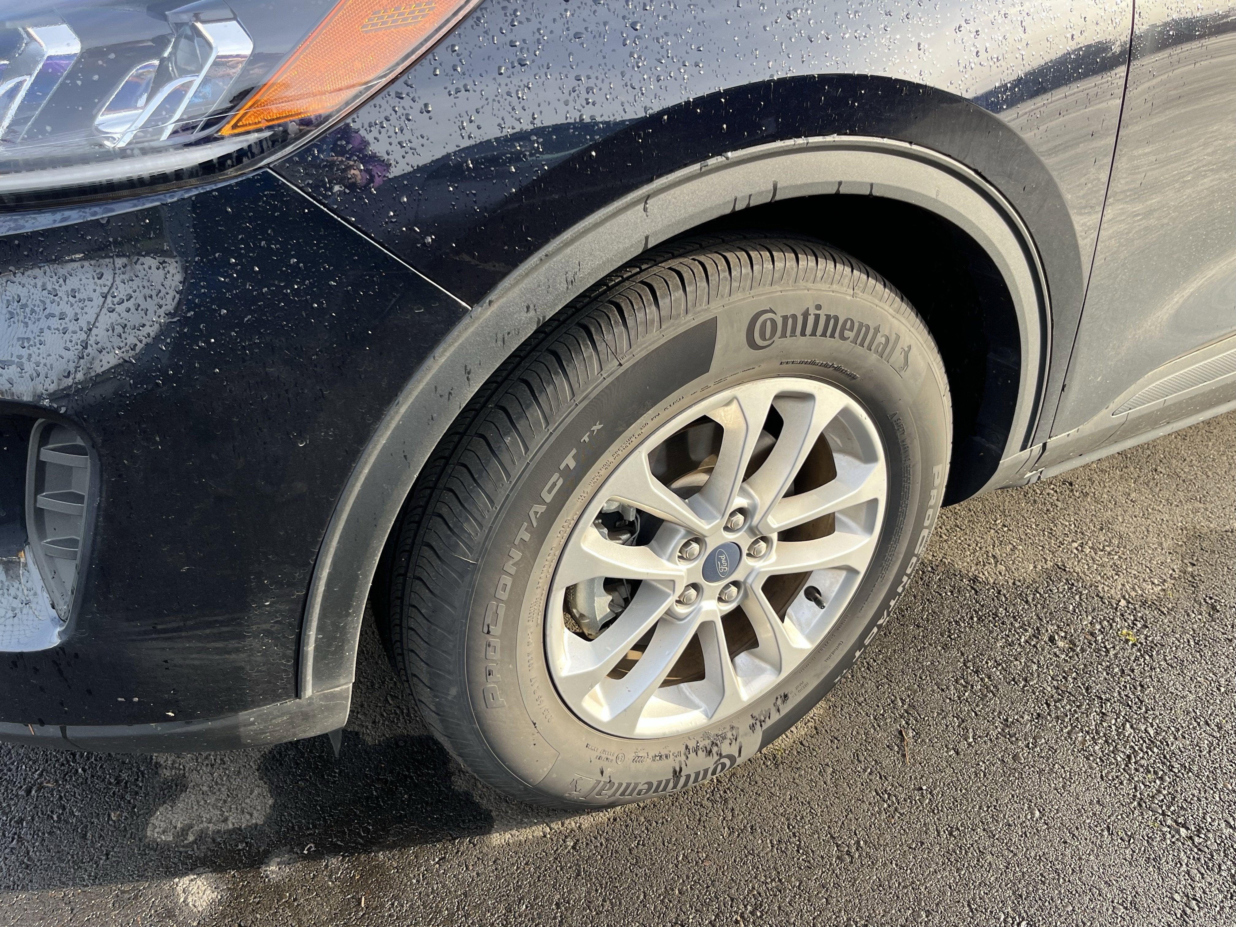 2021 Ford Escape SE Hybrid