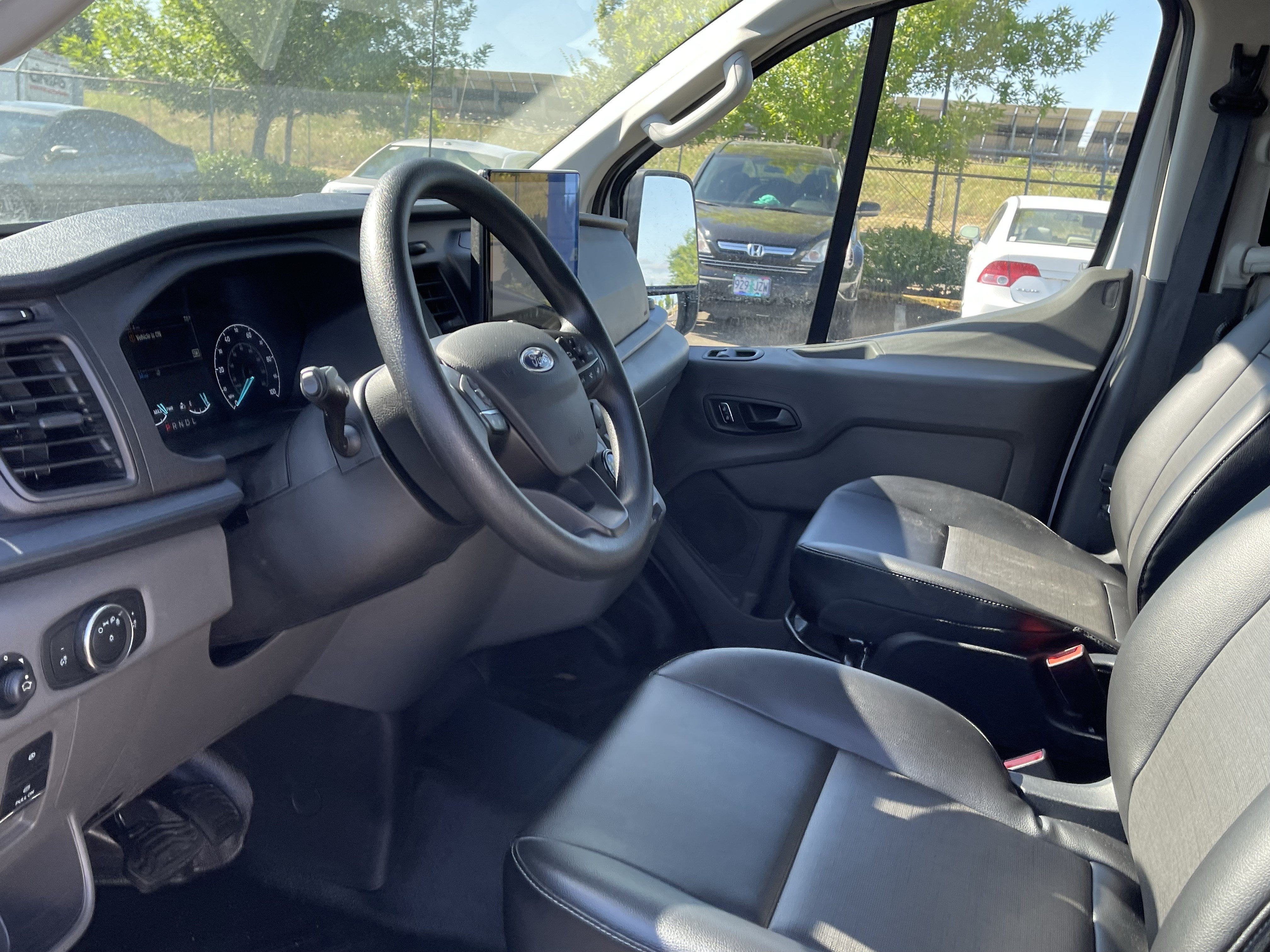 2023 Ford E-Transit Cargo Van Base