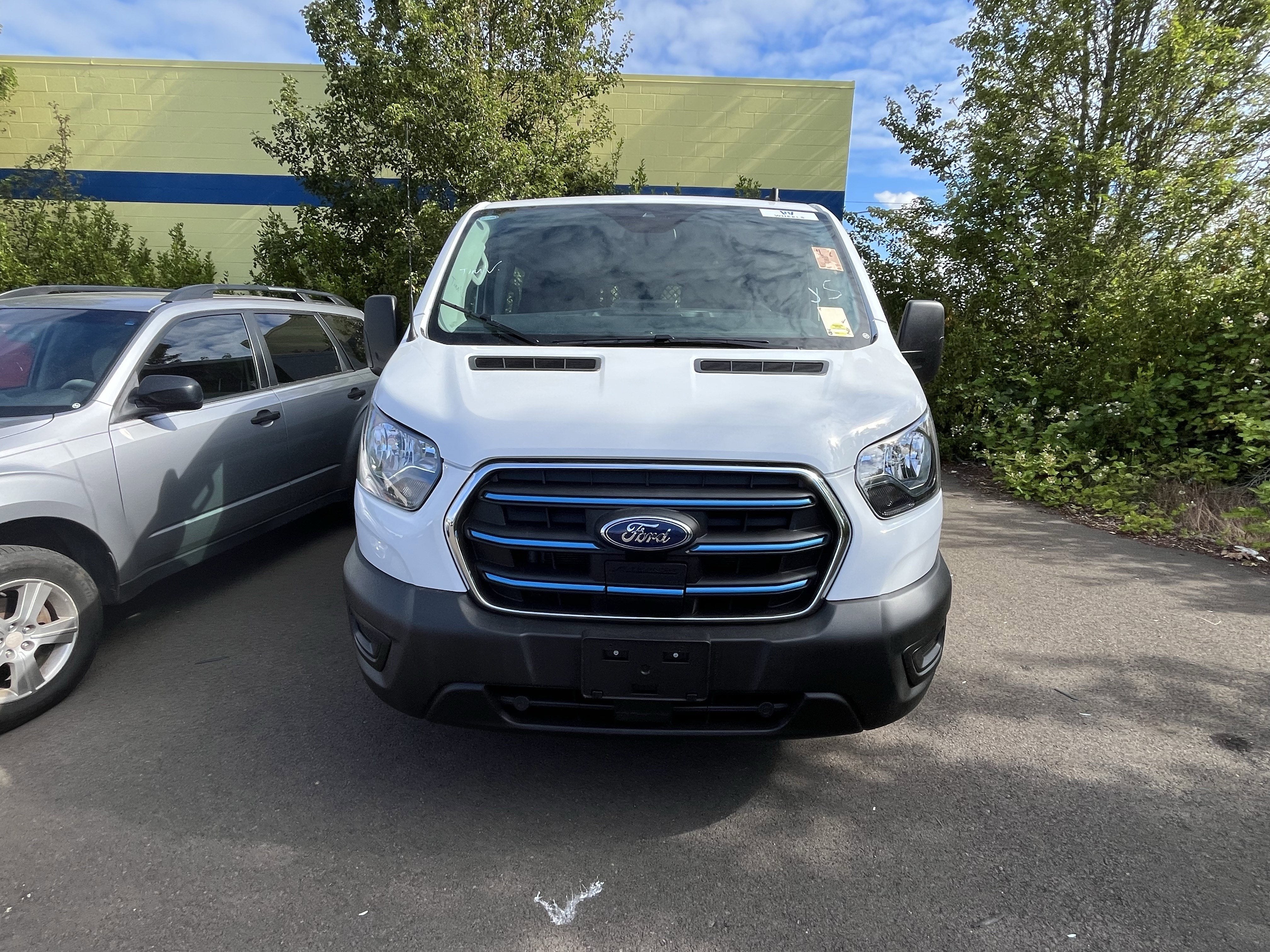 2023 Ford E-Transit Cargo Van Base