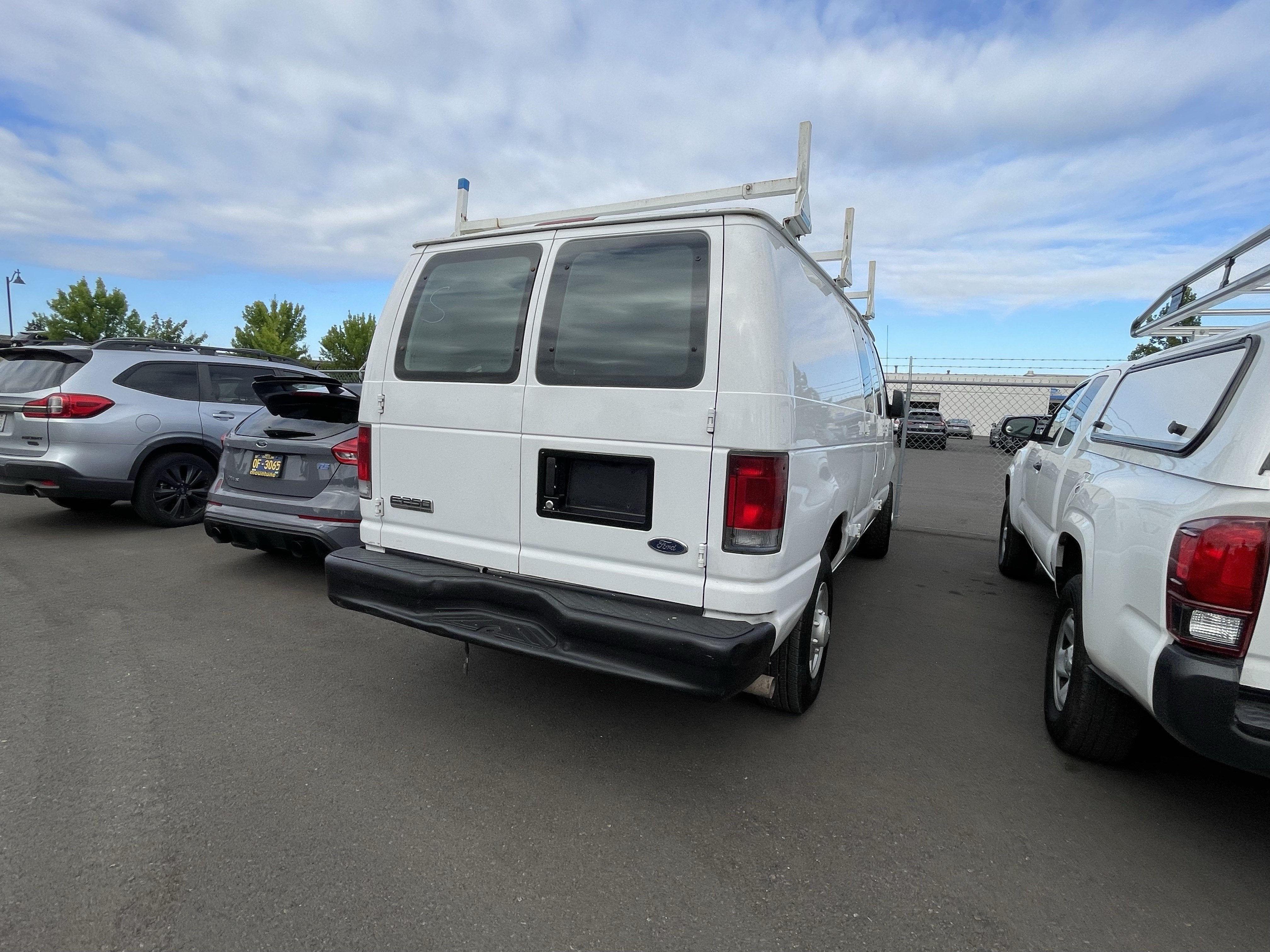 2008 Ford Econoline Cargo Van Commercial