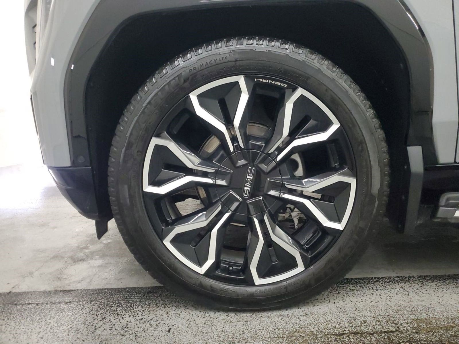 2024 GMC Sierra EV Denali Edition 1