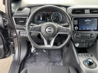 2025 Nissan LEAF S