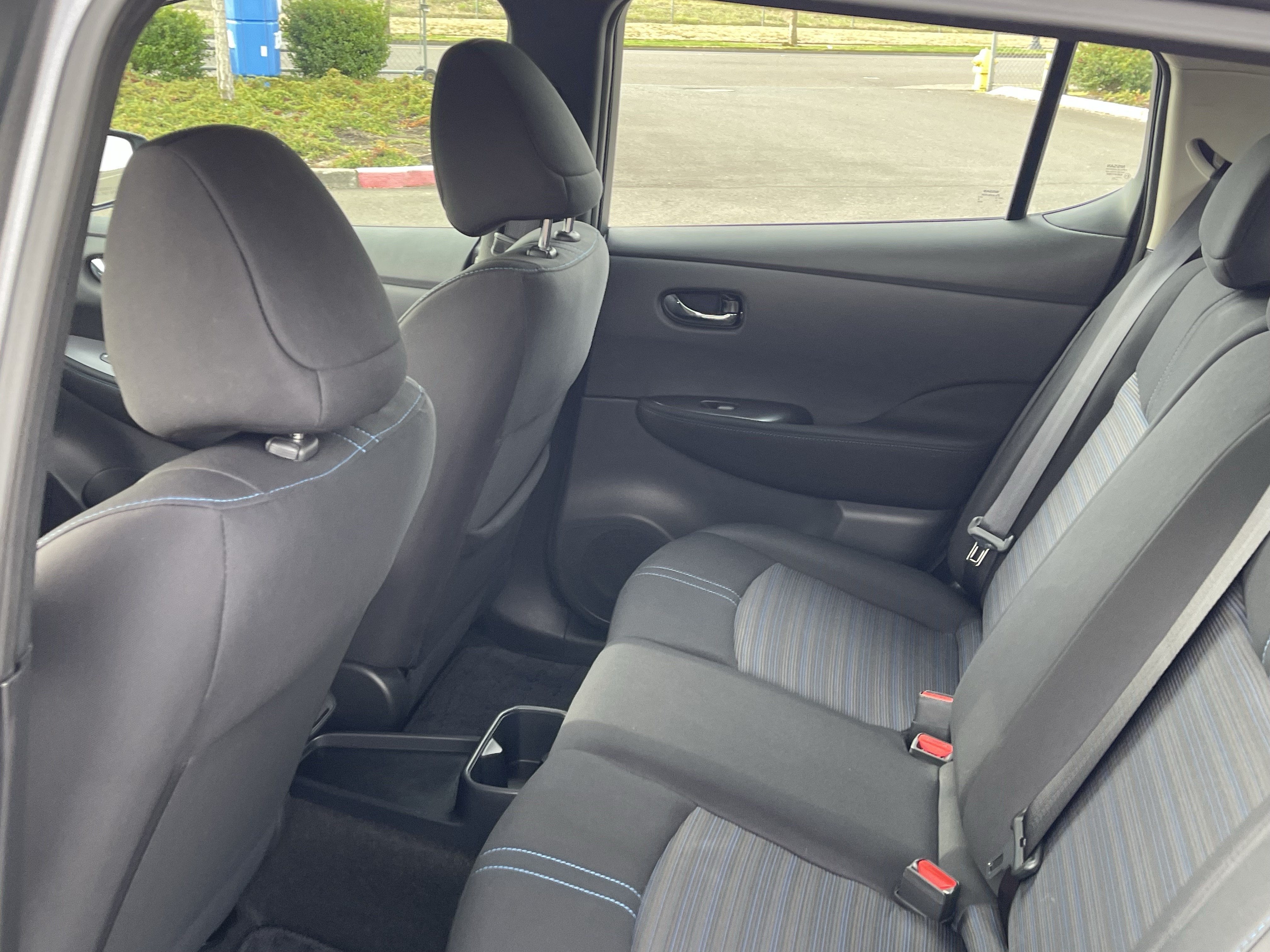 2025 Nissan LEAF S