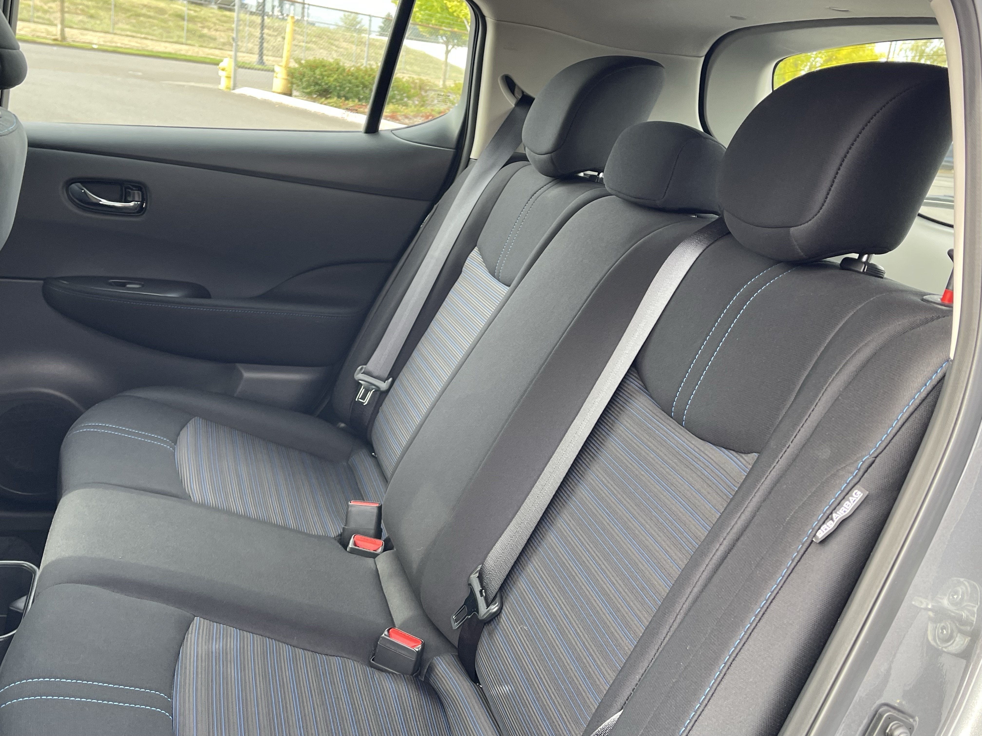 2025 Nissan LEAF S
