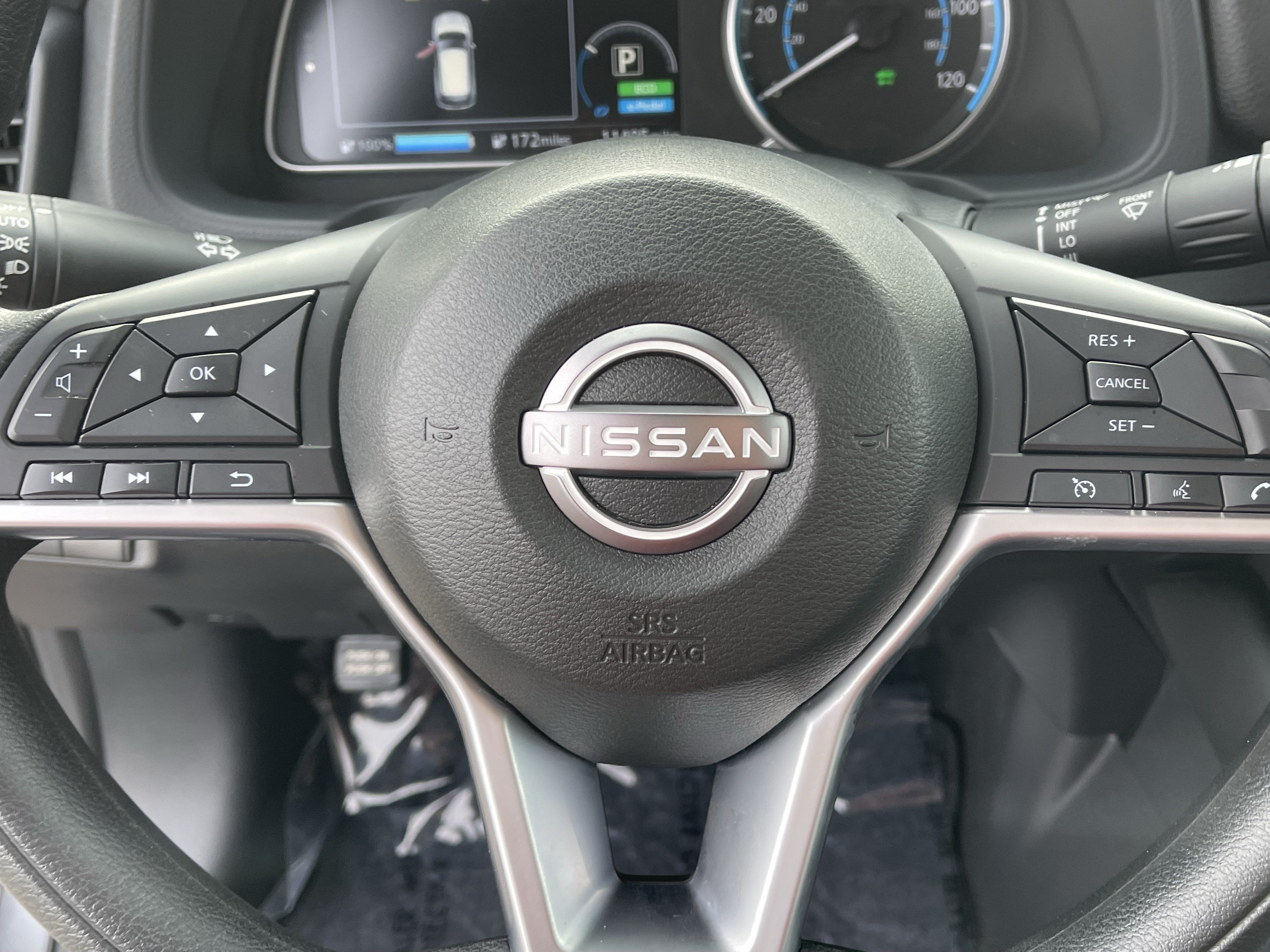 2025 Nissan LEAF S