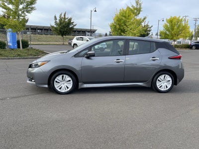 2025 Nissan LEAF S