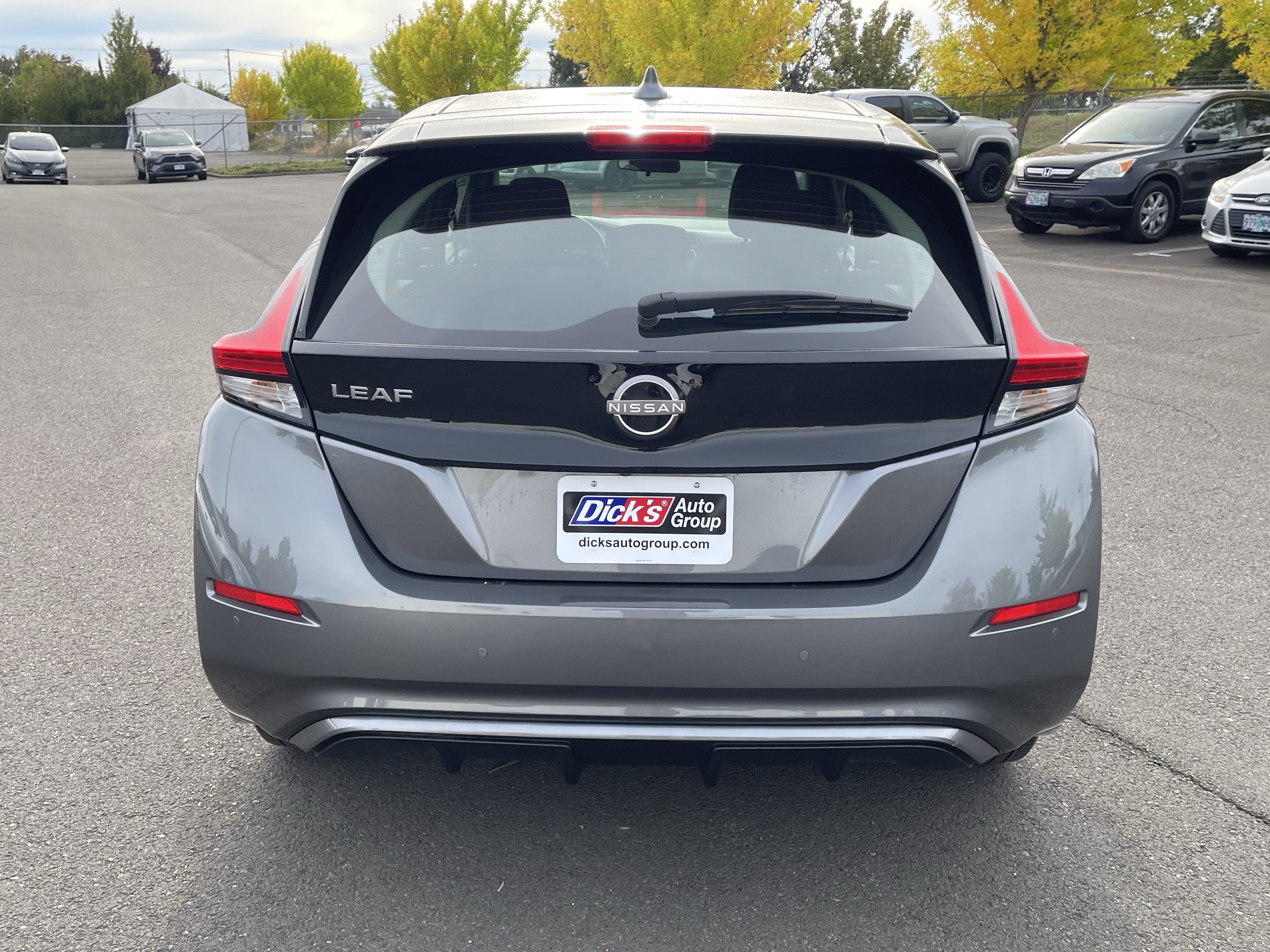 2025 Nissan LEAF S