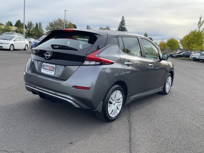 2025 Nissan LEAF S
