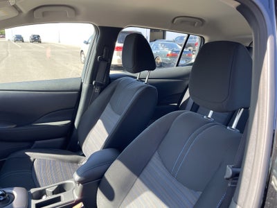 2025 Nissan LEAF S