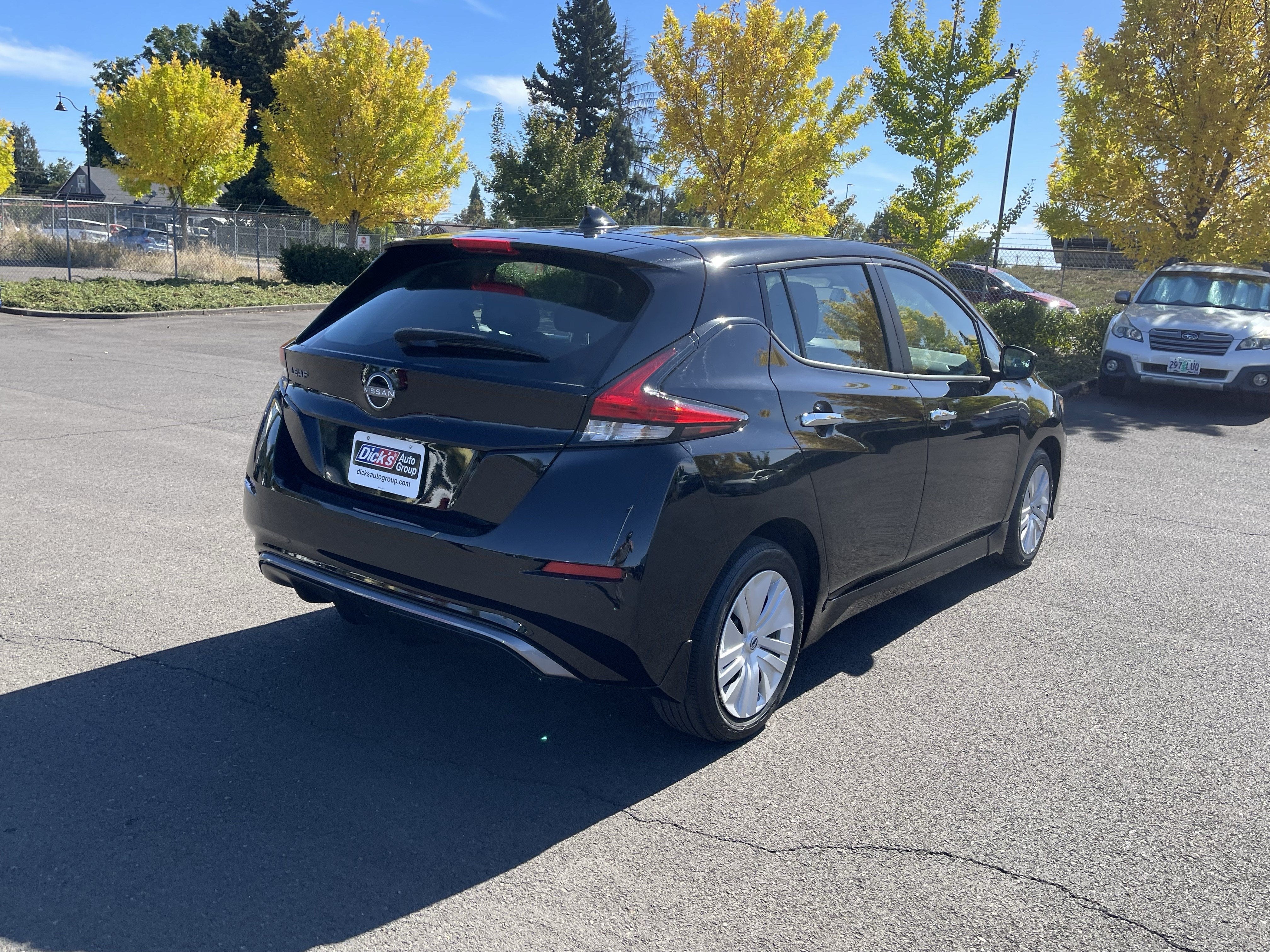2025 Nissan LEAF S