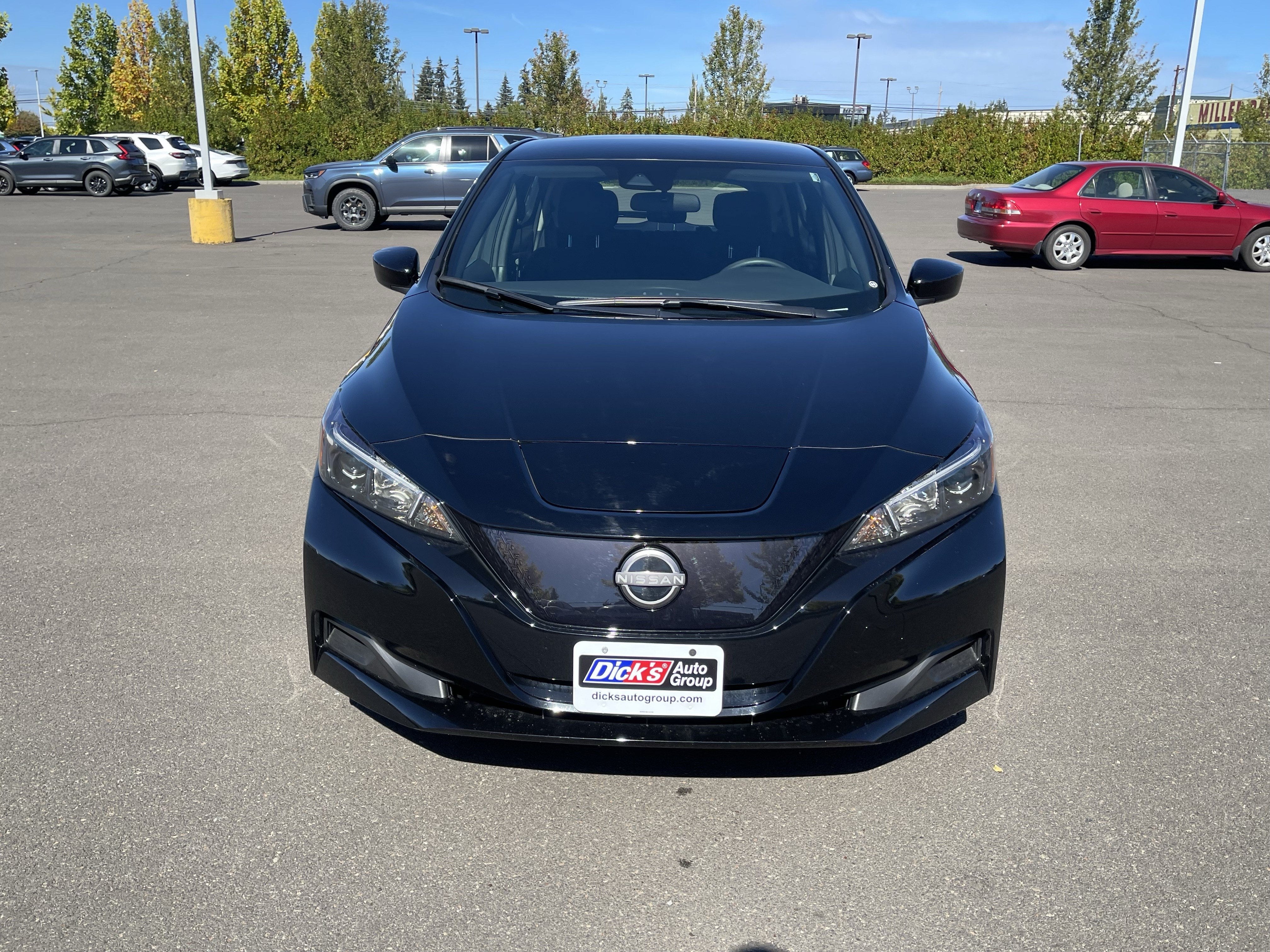 2025 Nissan LEAF S