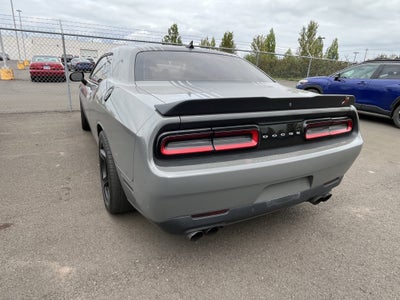 2018 Dodge Challenger 392 Hemi Scat Pack Shaker