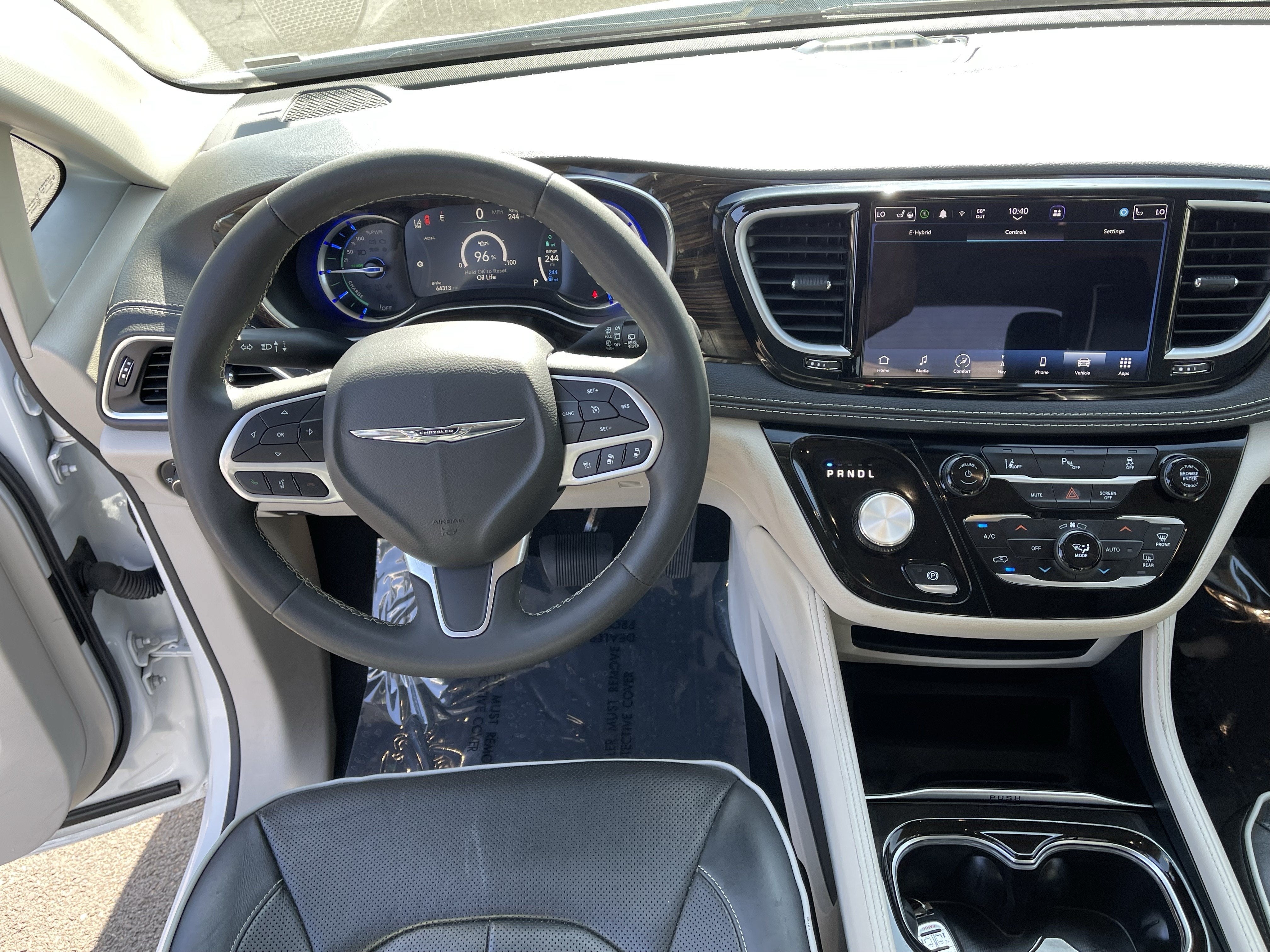 2023 Chrysler Pacifica Hybrid Limited