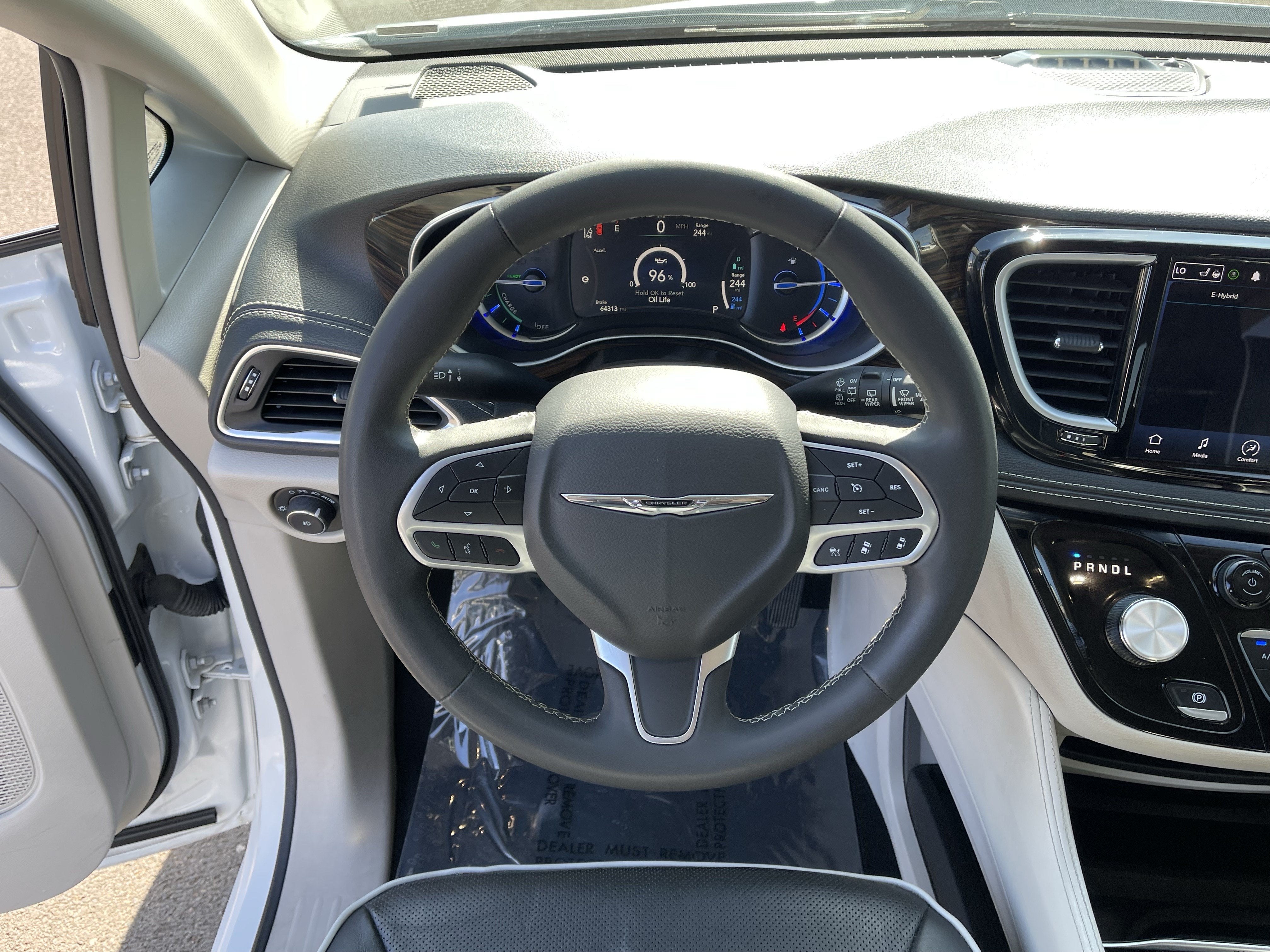 2023 Chrysler Pacifica Hybrid Limited