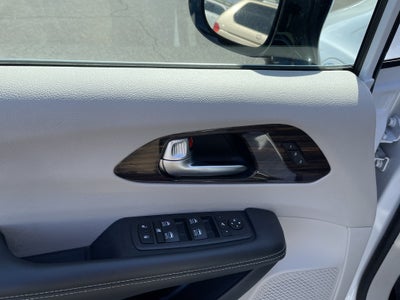 2023 Chrysler Pacifica Hybrid Limited