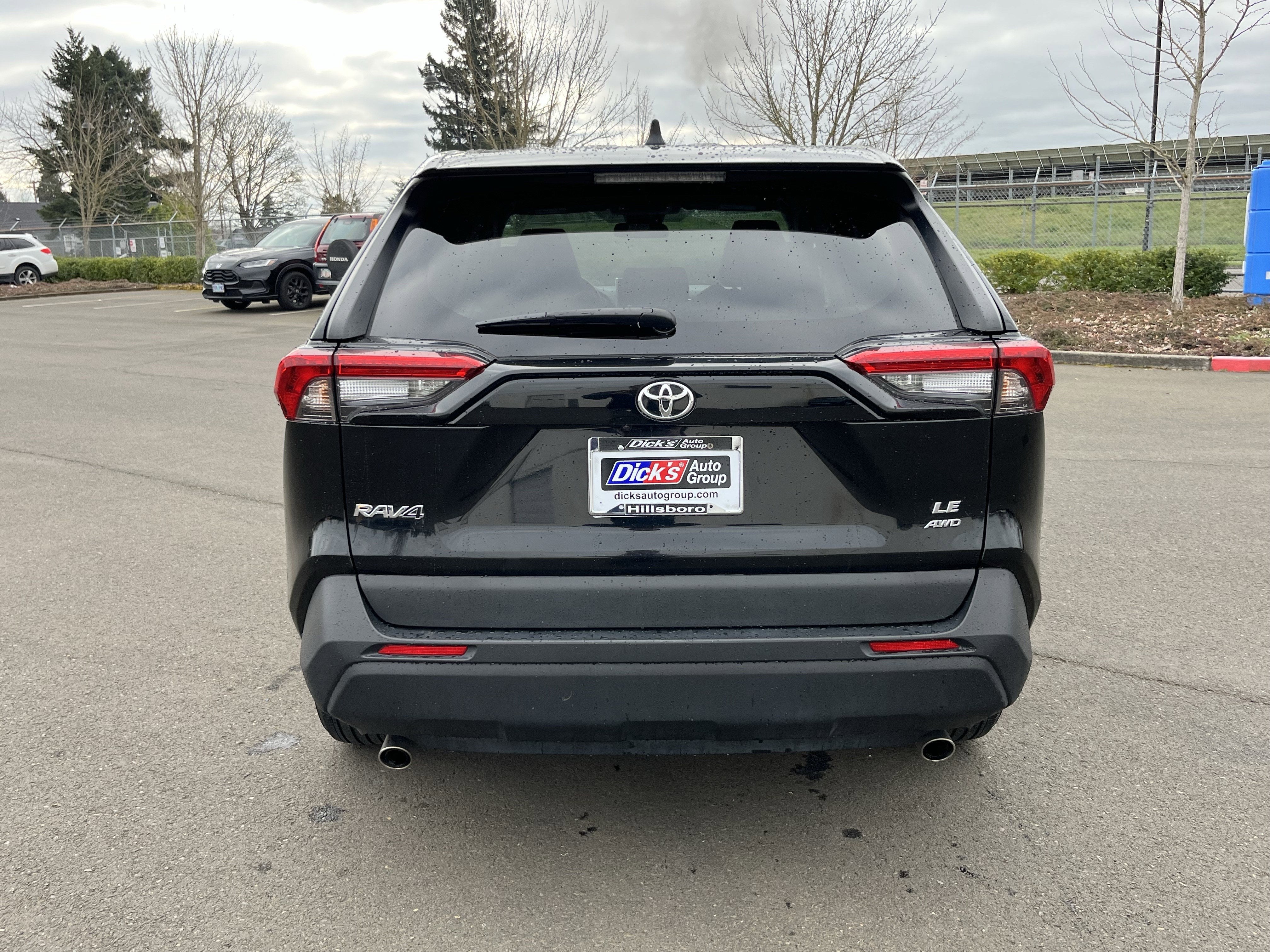 2024 Toyota RAV4 LE