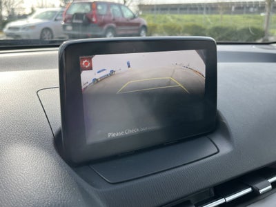 2020 Toyota Yaris Hatchback XLE