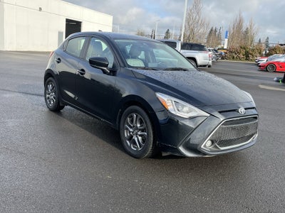 2020 Toyota Yaris Hatchback XLE