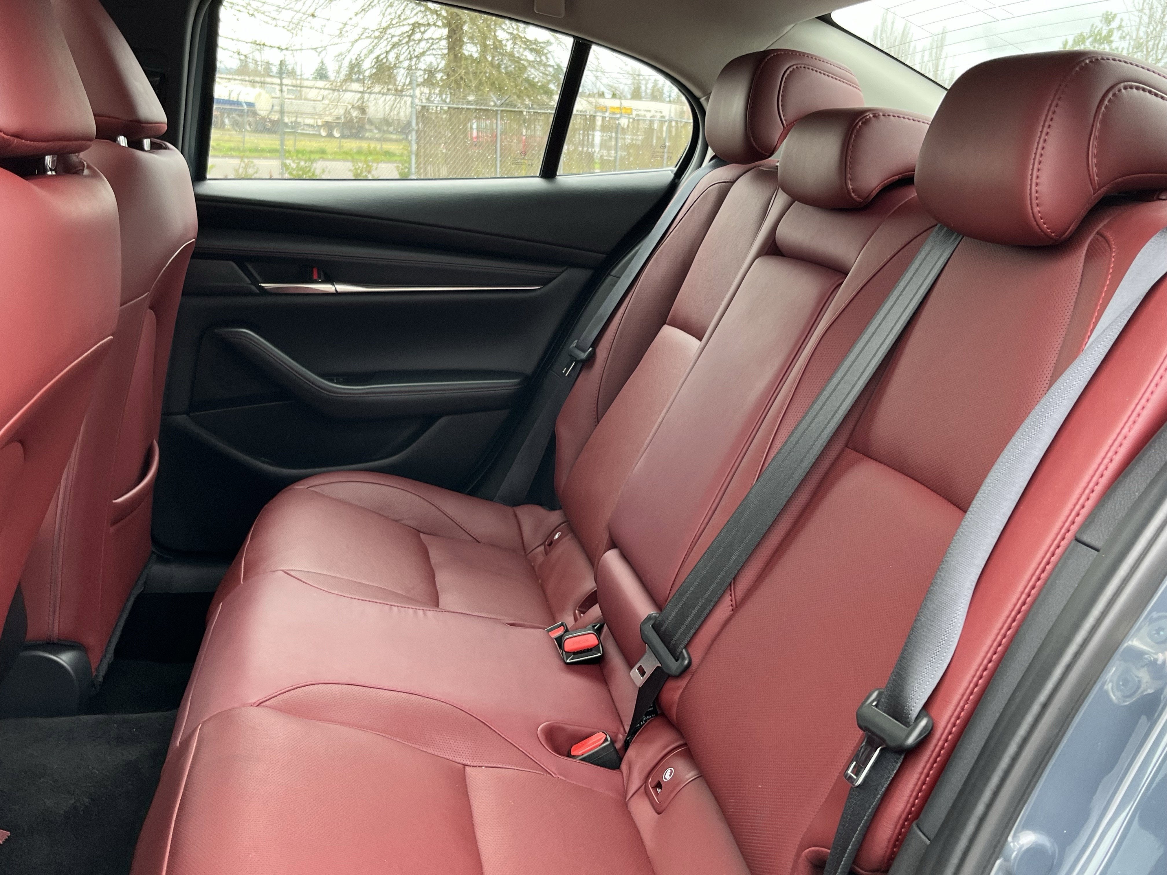 2025 Mazda Mazda3 Sedan 2.5 S Carbon Edition