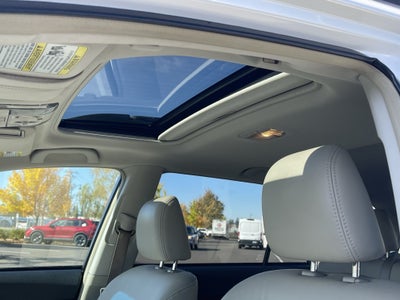2011 Subaru Outback 3.6R Limited Pwr Moon