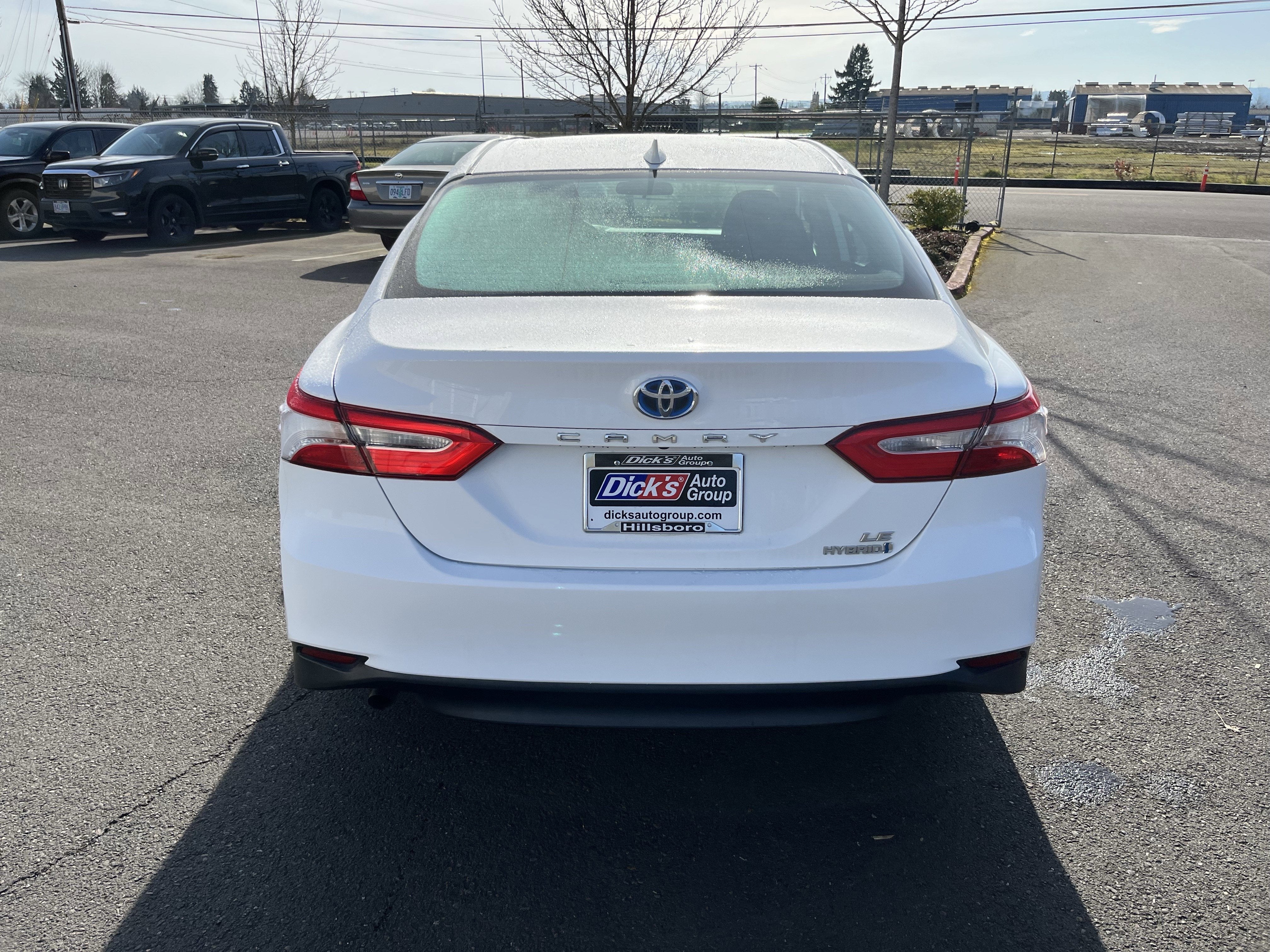 2019 Toyota Camry Hybrid LE