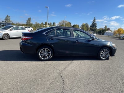 2016 Toyota Camry XLE